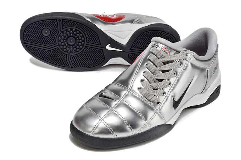 Nike Total 90 IC