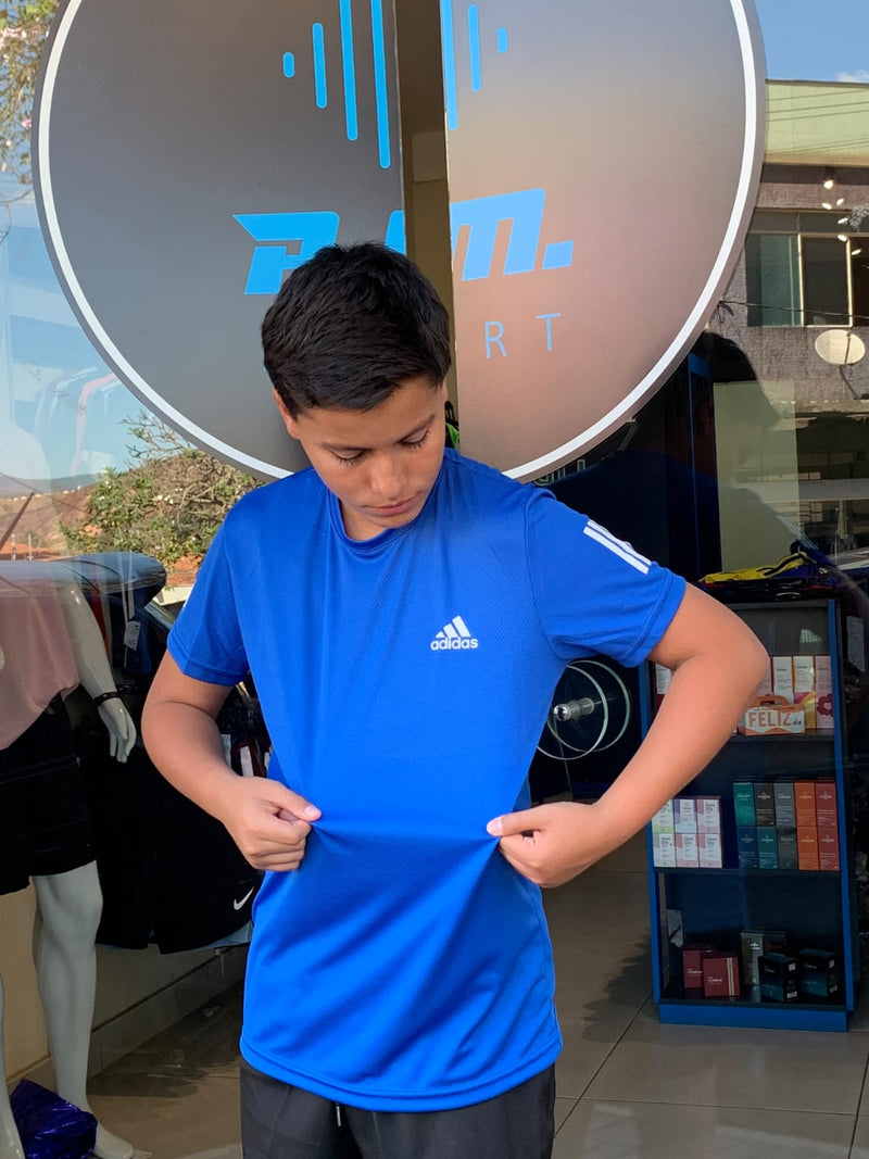 Camiseta Dry-Fit. Adidas